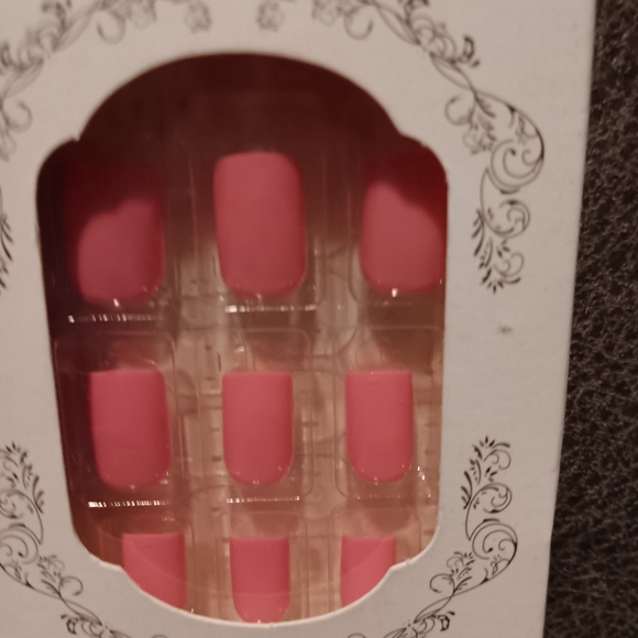Pink Press-On Nails - Picture 2 of 2